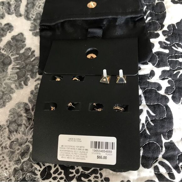 NWT WhiteHouse Black Market gift set of earrings - Picture 6 of 8